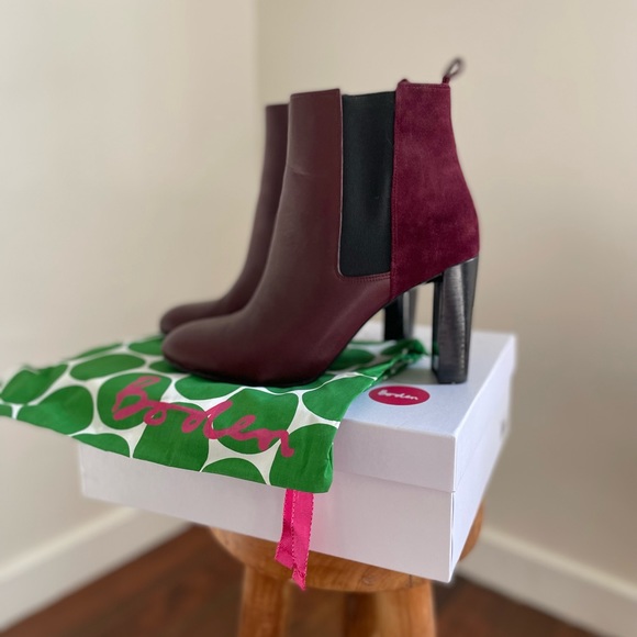 Boden Chelsea boots in burgundy leather and suede - Picture 2 of 9